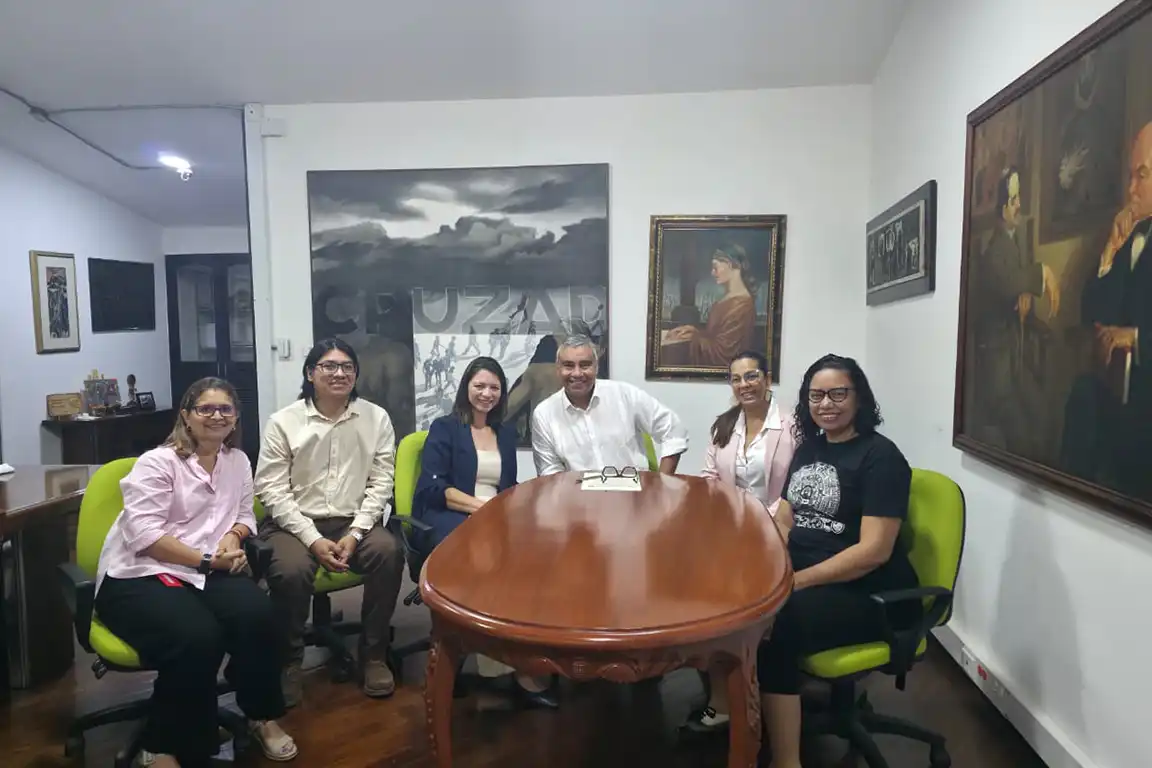 cooperación